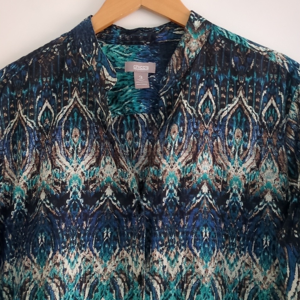 Chico' s Blue& Teal Patterned Button Down Blouse 3/4 Sleeves Sz XL - Picture 2 of 5